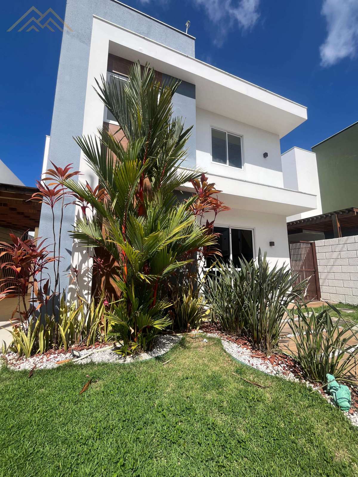 Casa à venda em Camaçari, Boa União (Abrantes), com 3 quartos, 150m² - Henrique Aquino  IMÓVEIS DE QUALIDADE LTDA CRECI PJ 2675