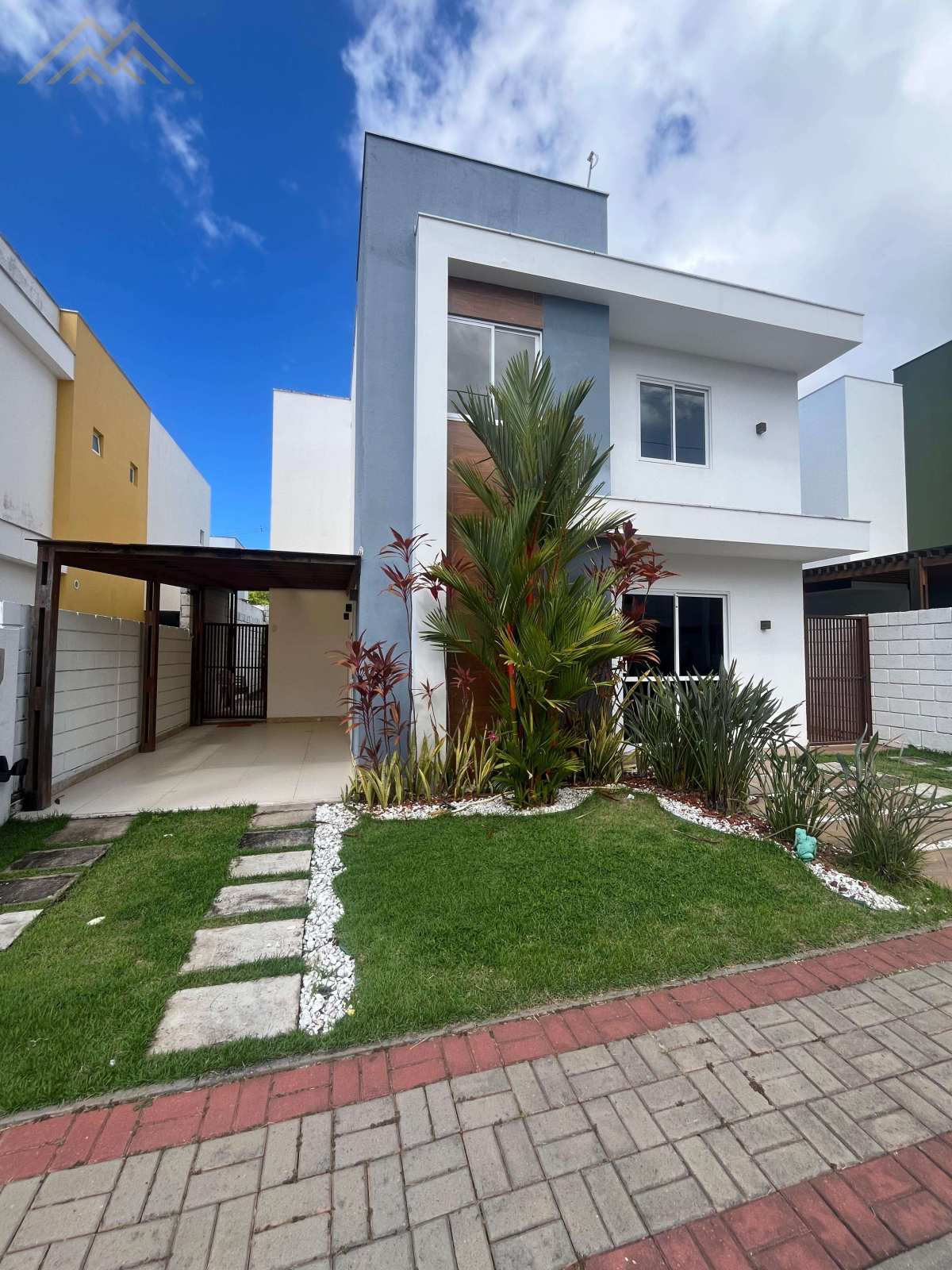 Casa à venda em Camaçari, Boa União (Abrantes), com 3 quartos, 150m² - Henrique Aquino  IMÓVEIS DE QUALIDADE LTDA CRECI PJ 2675