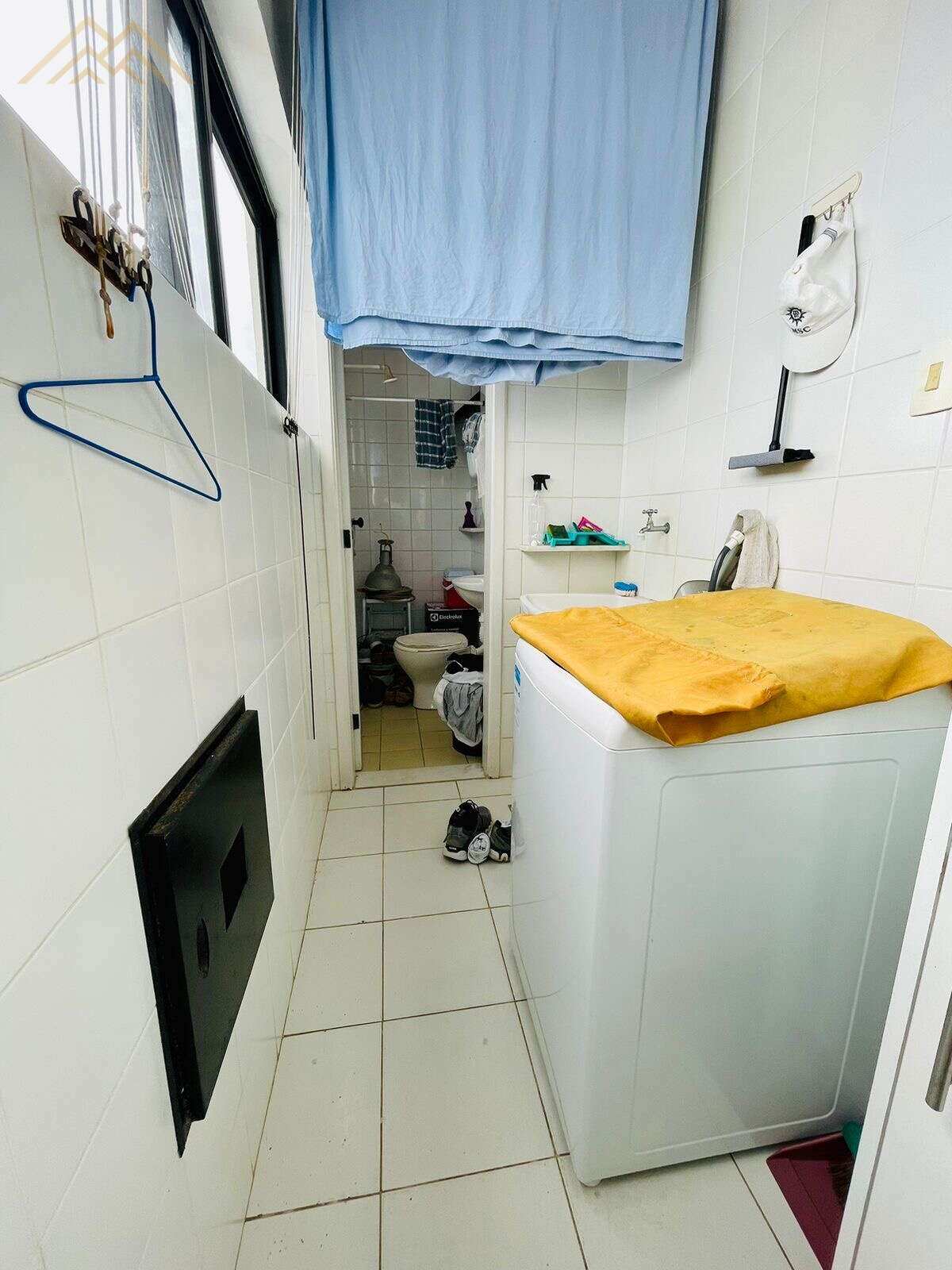Apartamento à venda em Salvador, Amaralina, com 3 quartos, 78m² - Henrique Aquino  IMÓVEIS DE QUALIDADE LTDA CRECI PJ 2675
