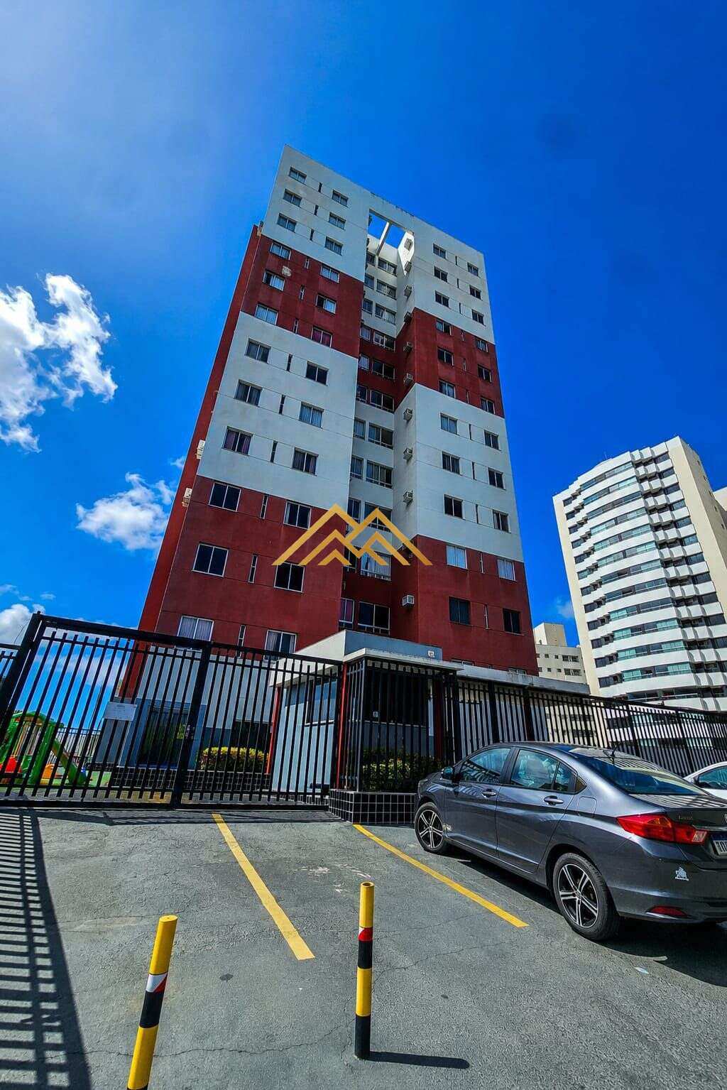 Apartamento à venda em Salvador, Candeal, com 2 quartos, 55,00m² - Henrique Aquino  IMÓVEIS DE QUALIDADE LTDA CRECI PJ 2675