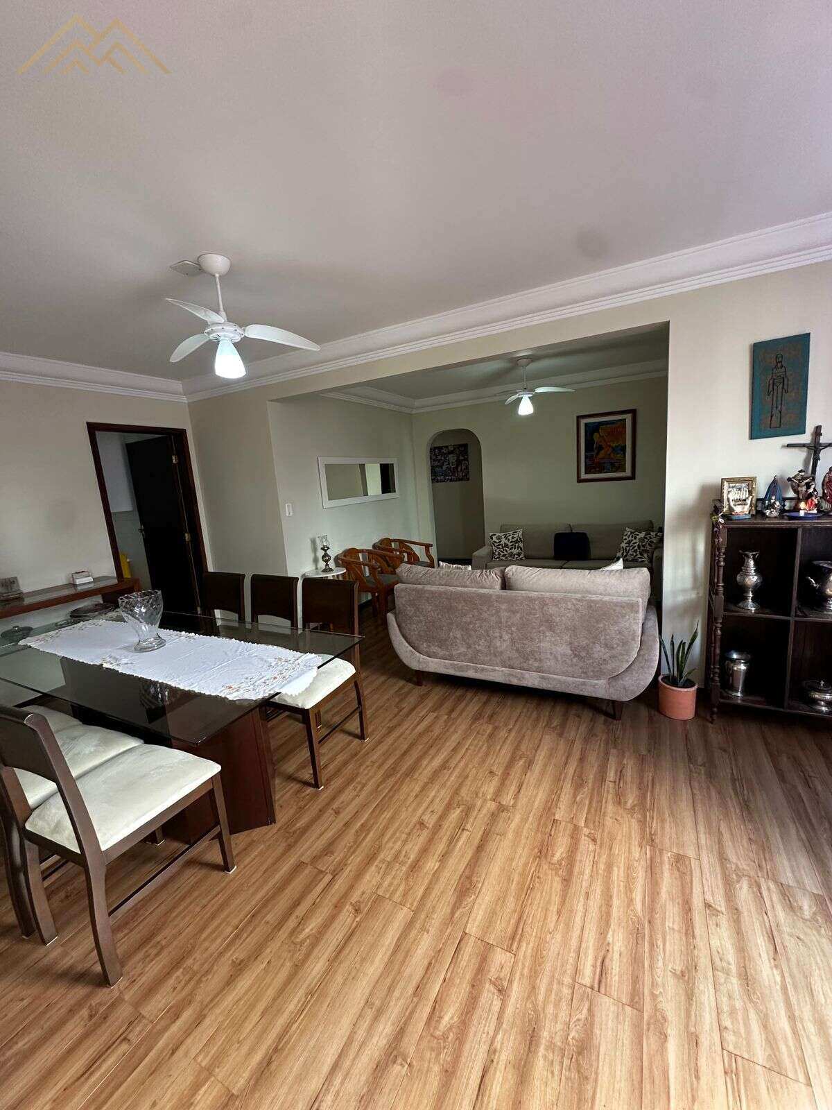 Apartamento à venda em Salvador, Itaigara, com 3 quartos, 147m² - Henrique Aquino  IMÓVEIS DE QUALIDADE LTDA CRECI PJ 2675