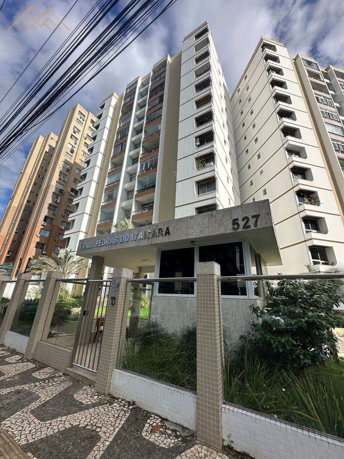 Apartamento à venda em Salvador, Itaigara, com 3 quartos, 147m² - Henrique Aquino  IMÓVEIS DE QUALIDADE LTDA CRECI PJ 2675