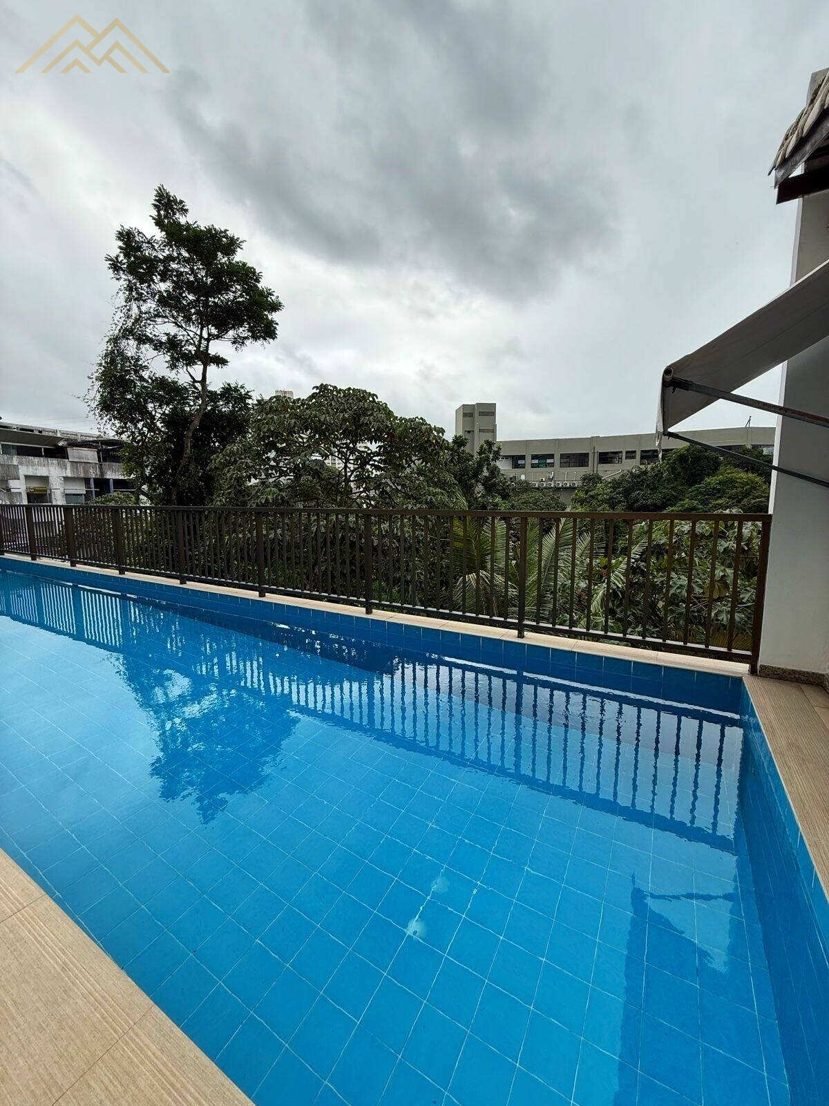 Apartamento à venda em Salvador, Paralela, com 3 quartos, 136m² - Henrique Aquino  IMÓVEIS DE QUALIDADE LTDA CRECI PJ 2675