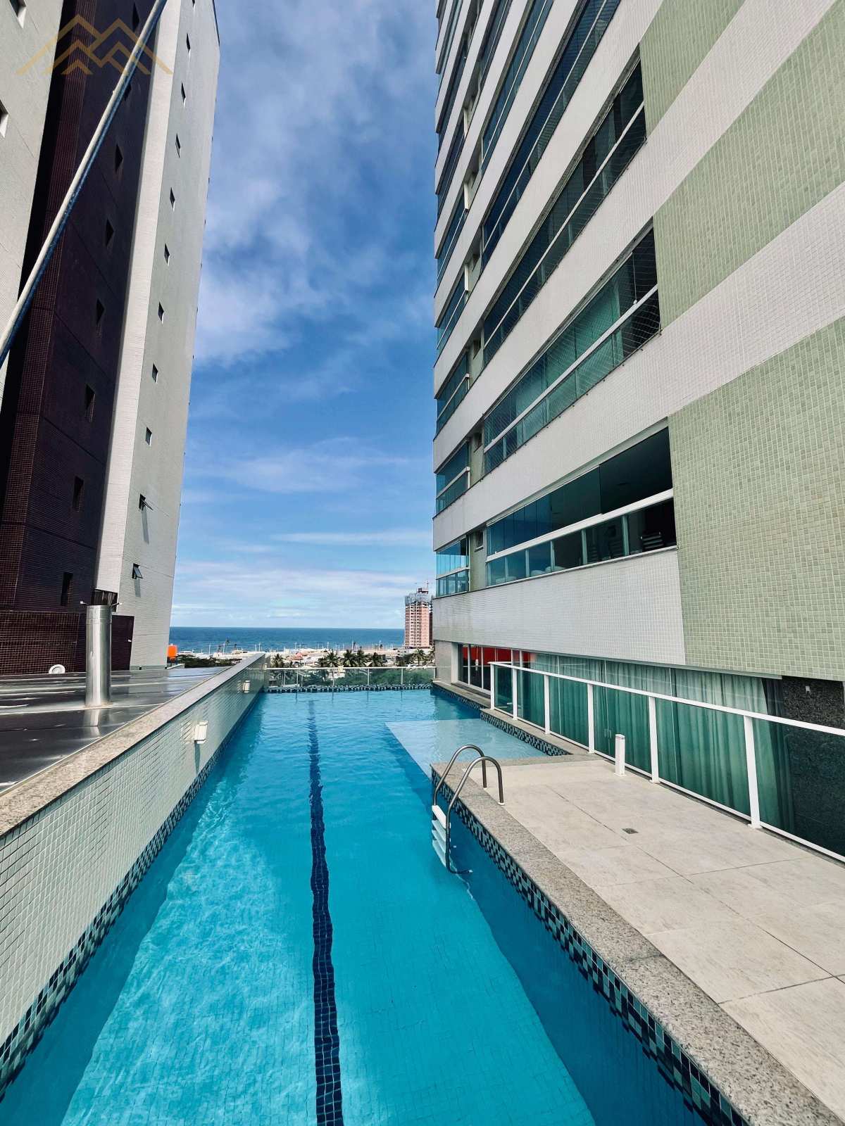 Apartamento à venda em Salvador, Patamares, com 3 quartos, 150m² - Henrique Aquino  IMÓVEIS DE QUALIDADE LTDA CRECI PJ 2675