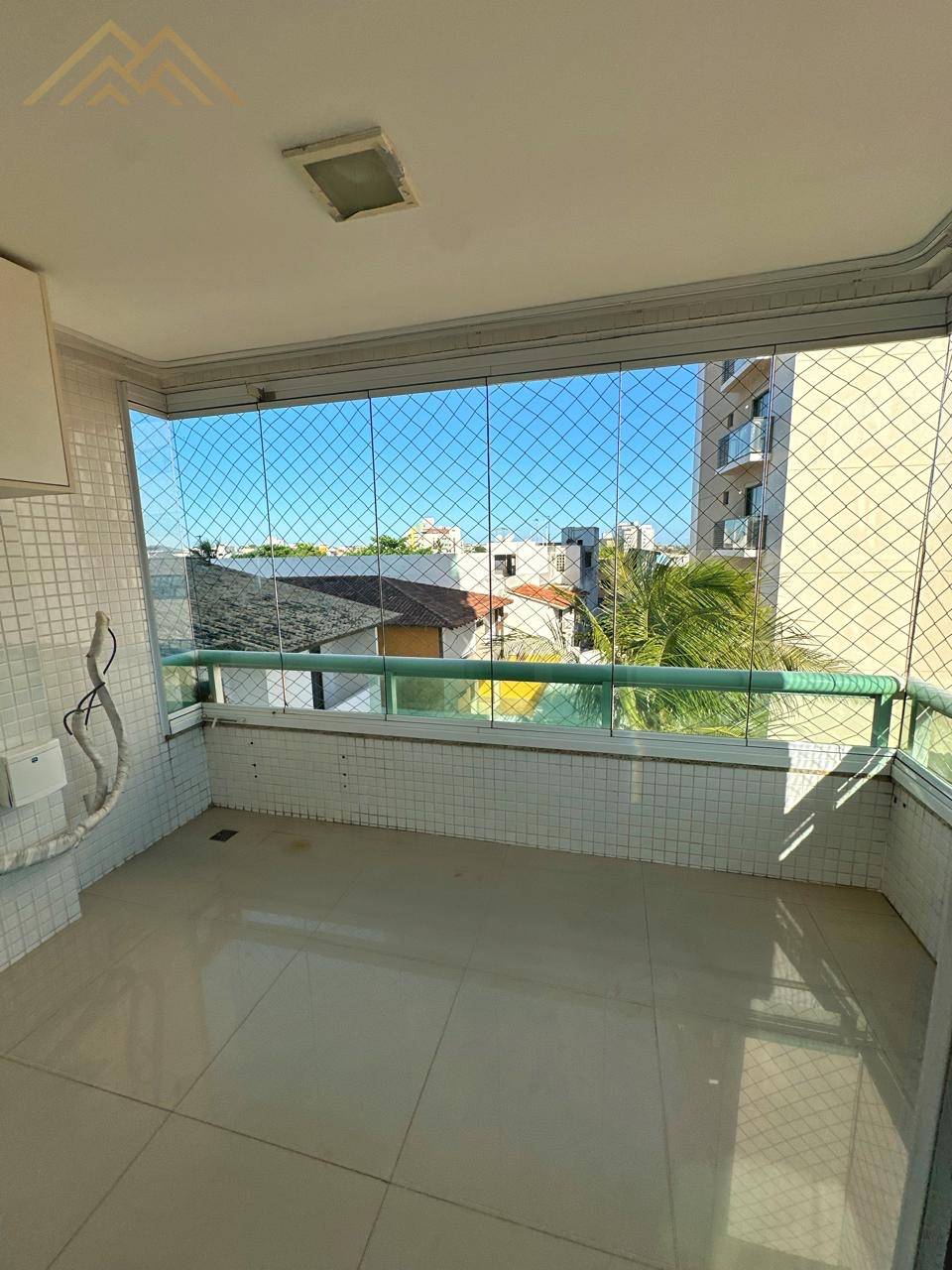 Apartamento à venda em Salvador, Piatã, com 3 quartos, 105m² - Henrique Aquino  IMÓVEIS DE QUALIDADE LTDA CRECI PJ 2675