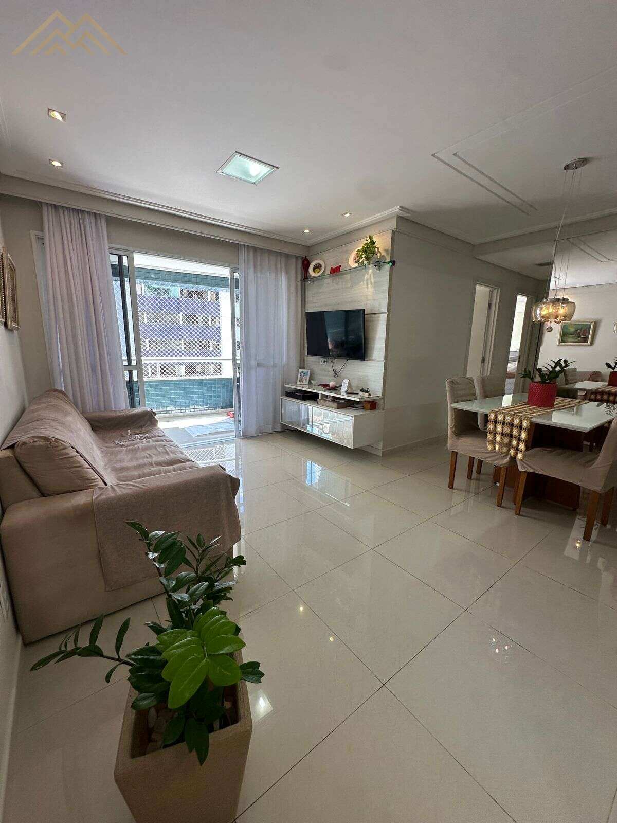 Apartamento à venda em Salvador, Pituba, com 3 quartos, 78m² - Henrique Aquino  IMÓVEIS DE QUALIDADE LTDA CRECI PJ 2675