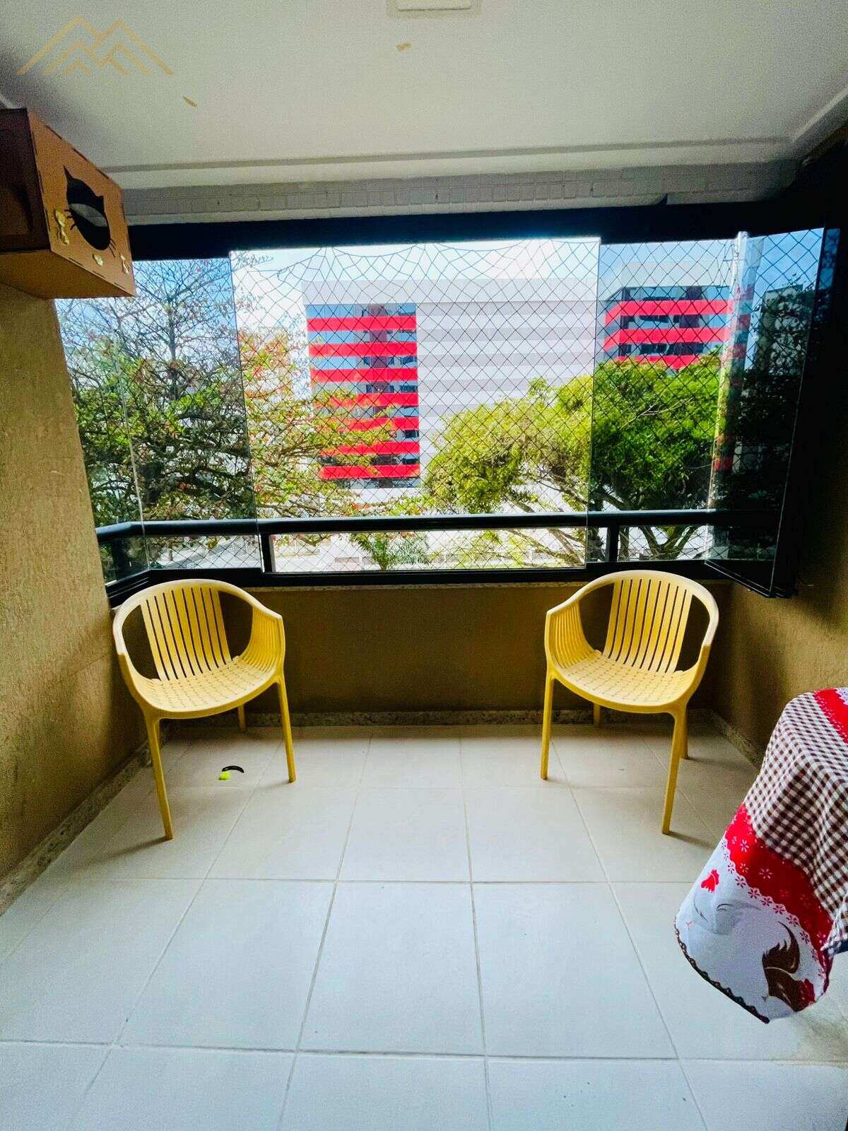 Apartamento à venda em Salvador, Stiep, com 3 quartos, 97m² - Henrique Aquino  IMÓVEIS DE QUALIDADE LTDA CRECI PJ 2675
