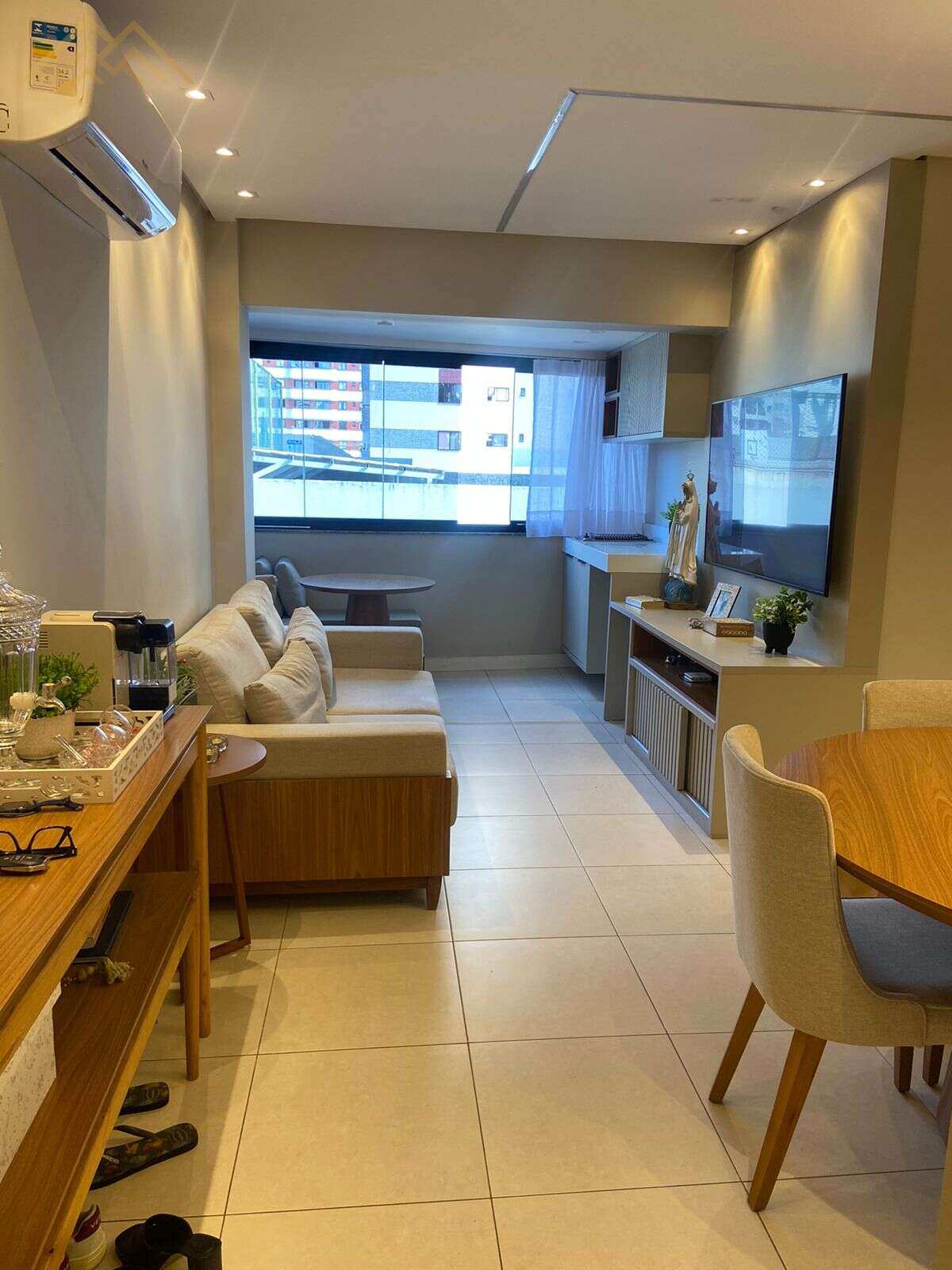 Apartamento à venda em Salvador, Stiep, com 3 quartos, 79m² - Henrique Aquino  IMÓVEIS DE QUALIDADE LTDA CRECI PJ 2675