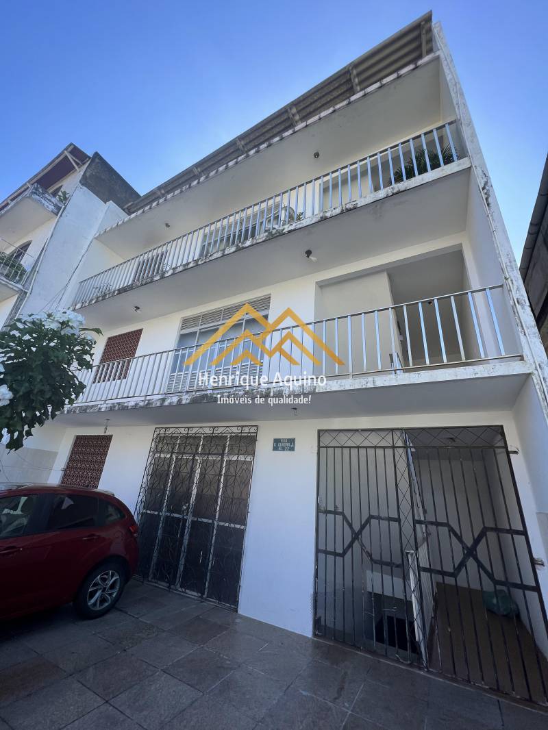 Apartamento à venda em Salvador, Santa Mônica, com 3 quartos, 100m² - Henrique Aquino  IMÓVEIS DE QUALIDADE LTDA CRECI PJ 2675