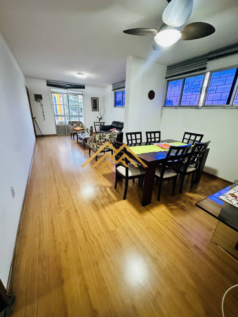 Apartamento com 3 quartos, 140m², à venda em Salvador, Rio Vermelho - Henrique Aquino  IMÓVEIS DE QUALIDADE LTDA CRECI PJ 2675