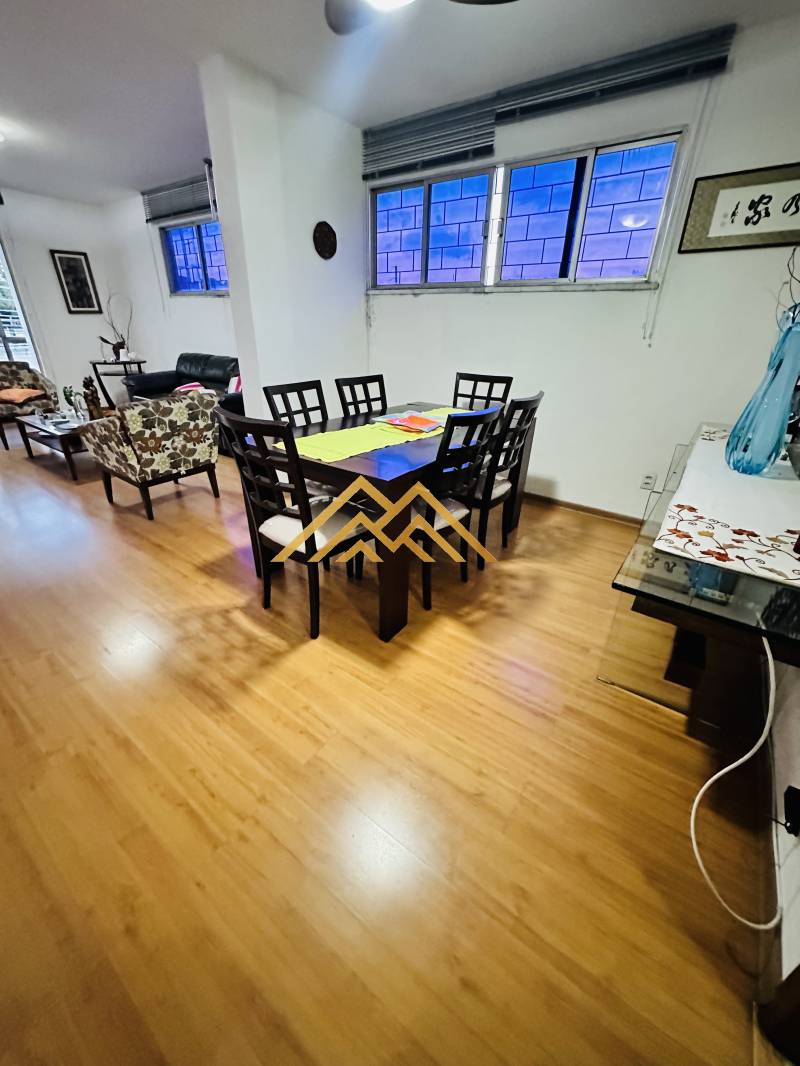 Apartamento com 3 quartos, 140m², à venda em Salvador, Rio Vermelho - Henrique Aquino  IMÓVEIS DE QUALIDADE LTDA CRECI PJ 2675