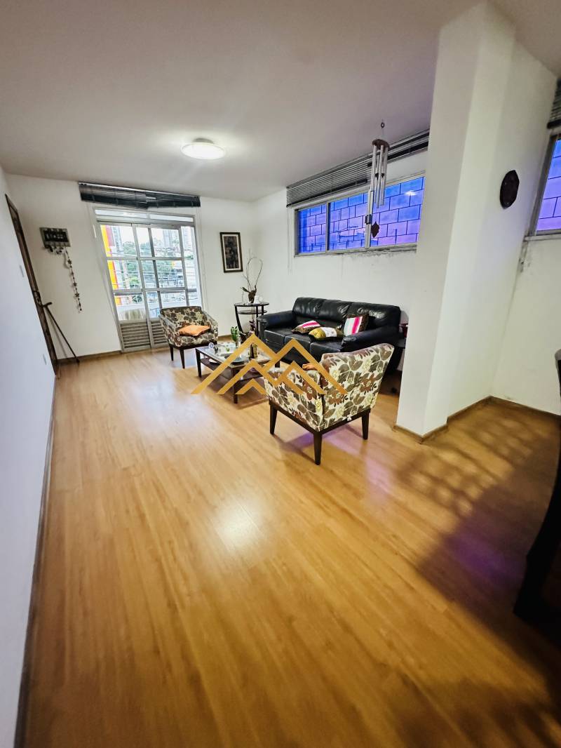 Apartamento com 3 quartos, 140m², à venda em Salvador, Rio Vermelho - Henrique Aquino  IMÓVEIS DE QUALIDADE LTDA CRECI PJ 2675