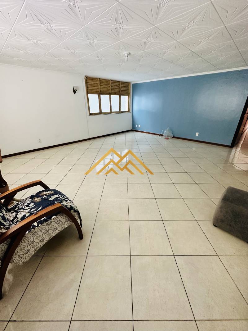 Apartamento com 4 quartos, 180m², à venda em Salvador, Garcia - Henrique Aquino  IMÓVEIS DE QUALIDADE LTDA CRECI PJ 2675