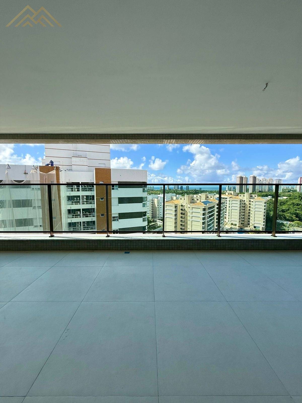 Apartamento de luxo à venda em Salvador, Alphaville I, com 4 quartos, 220m² - Henrique Aquino  IMÓVEIS DE QUALIDADE LTDA CRECI PJ 2675