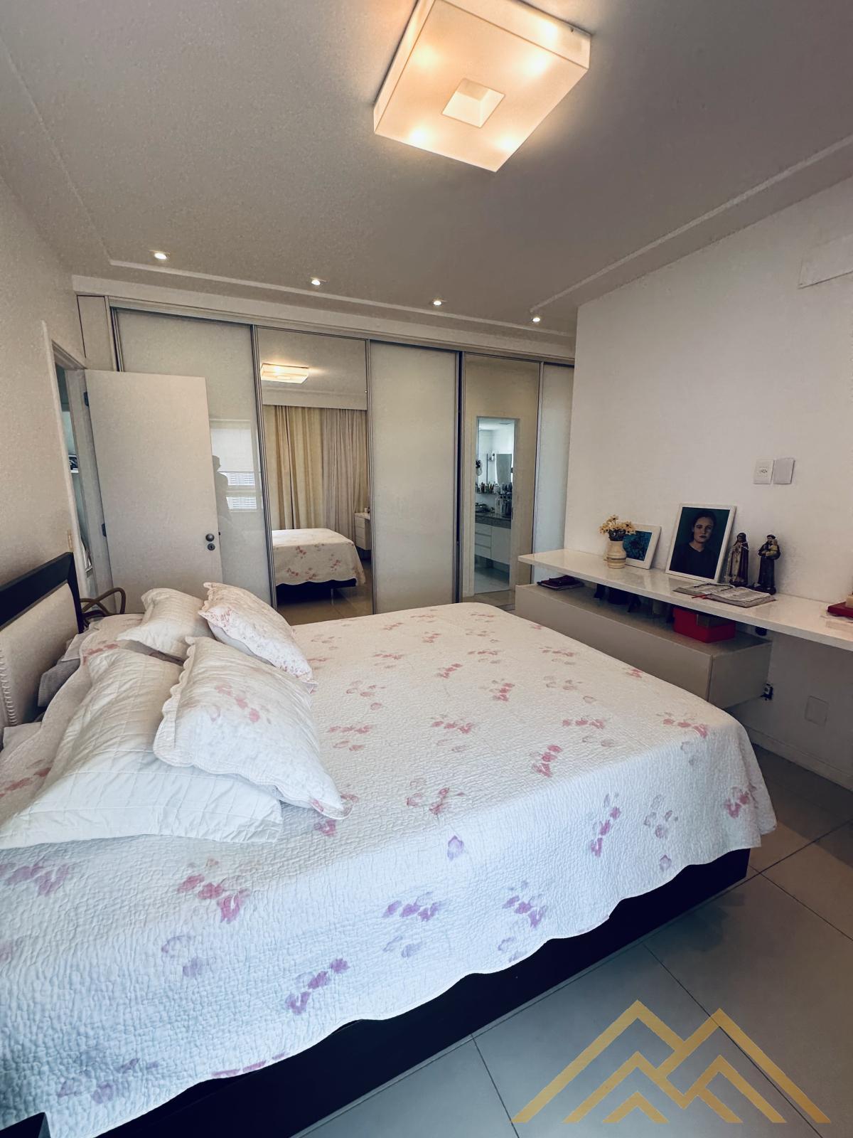 Apartamento de luxo com 3 quartos, 207m², à venda em Salvador, Patamares - Henrique Aquino  IMÓVEIS DE QUALIDADE LTDA CRECI PJ 2675