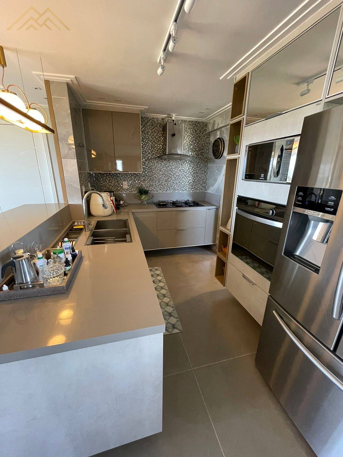 Apartamento de luxo à venda em Salvador, Patamares, com 3 quartos, 133m² - Henrique Aquino  IMÓVEIS DE QUALIDADE LTDA CRECI PJ 2675