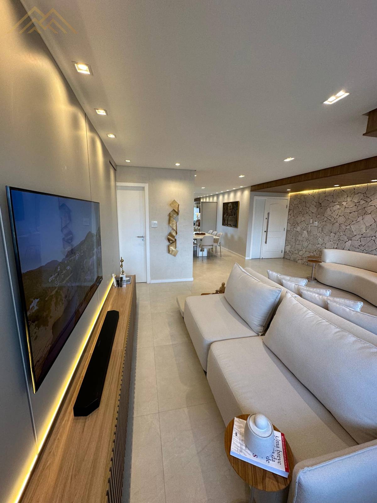 Apartamento de luxo com 3 quartos, 150m², à venda em Salvador, Pituba - Henrique Aquino  IMÓVEIS DE QUALIDADE LTDA CRECI PJ 2675