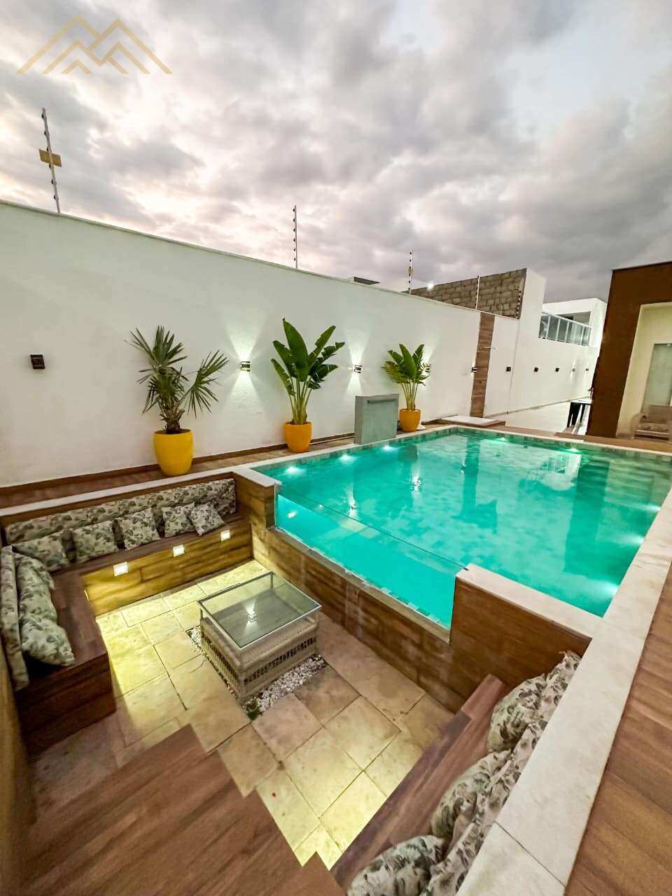 Casa à venda em Camaçari, Coqueiros de Arembepe (Abrantes), com 3 quartos, 120m² - Henrique Aquino  IMÓVEIS DE QUALIDADE LTDA CRECI PJ 2675