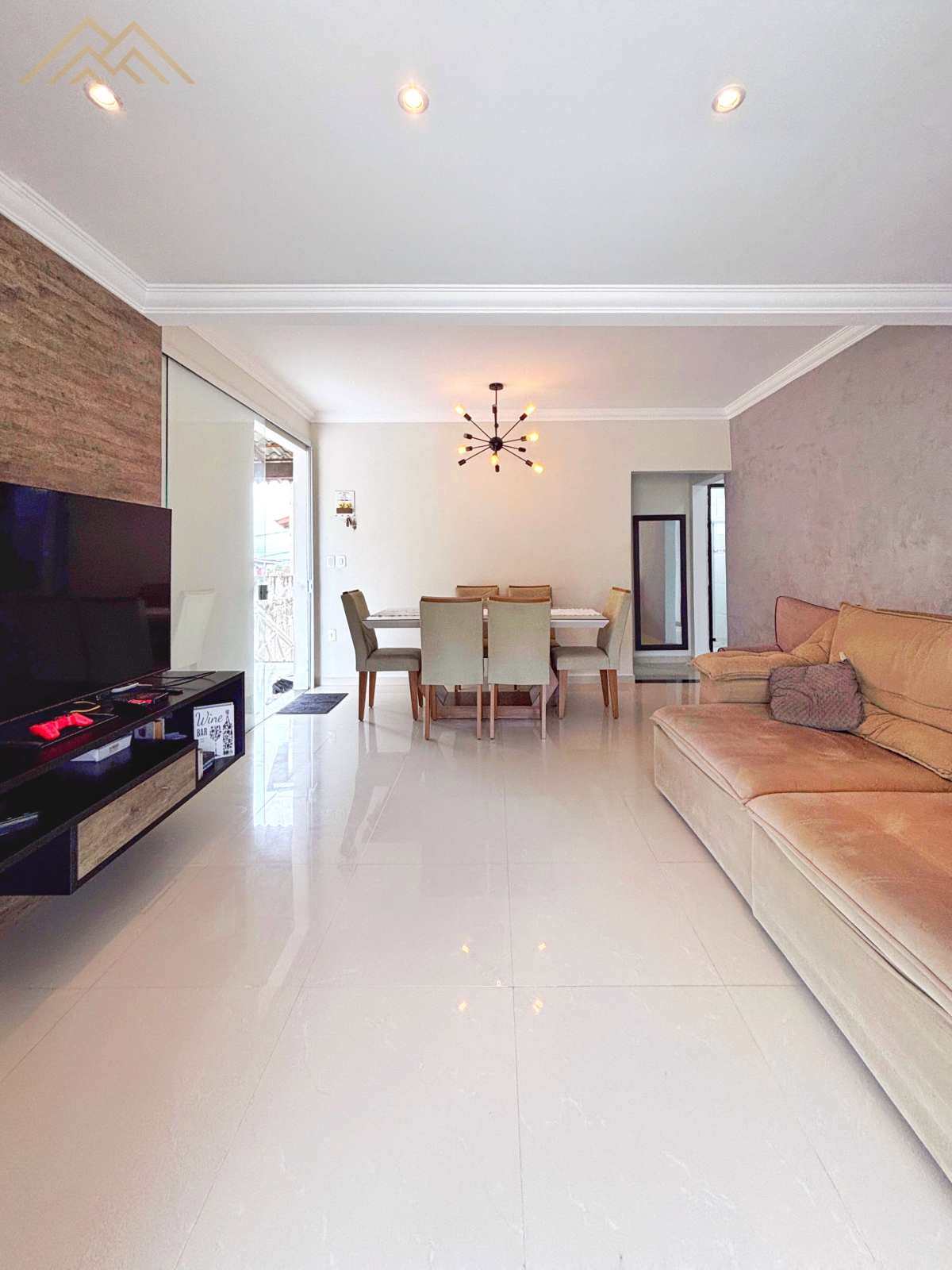 Casa à venda em Lauro de Freitas, Ipitanga, com 3 quartos, 170m² - Henrique Aquino  IMÓVEIS DE QUALIDADE LTDA CRECI PJ 2675