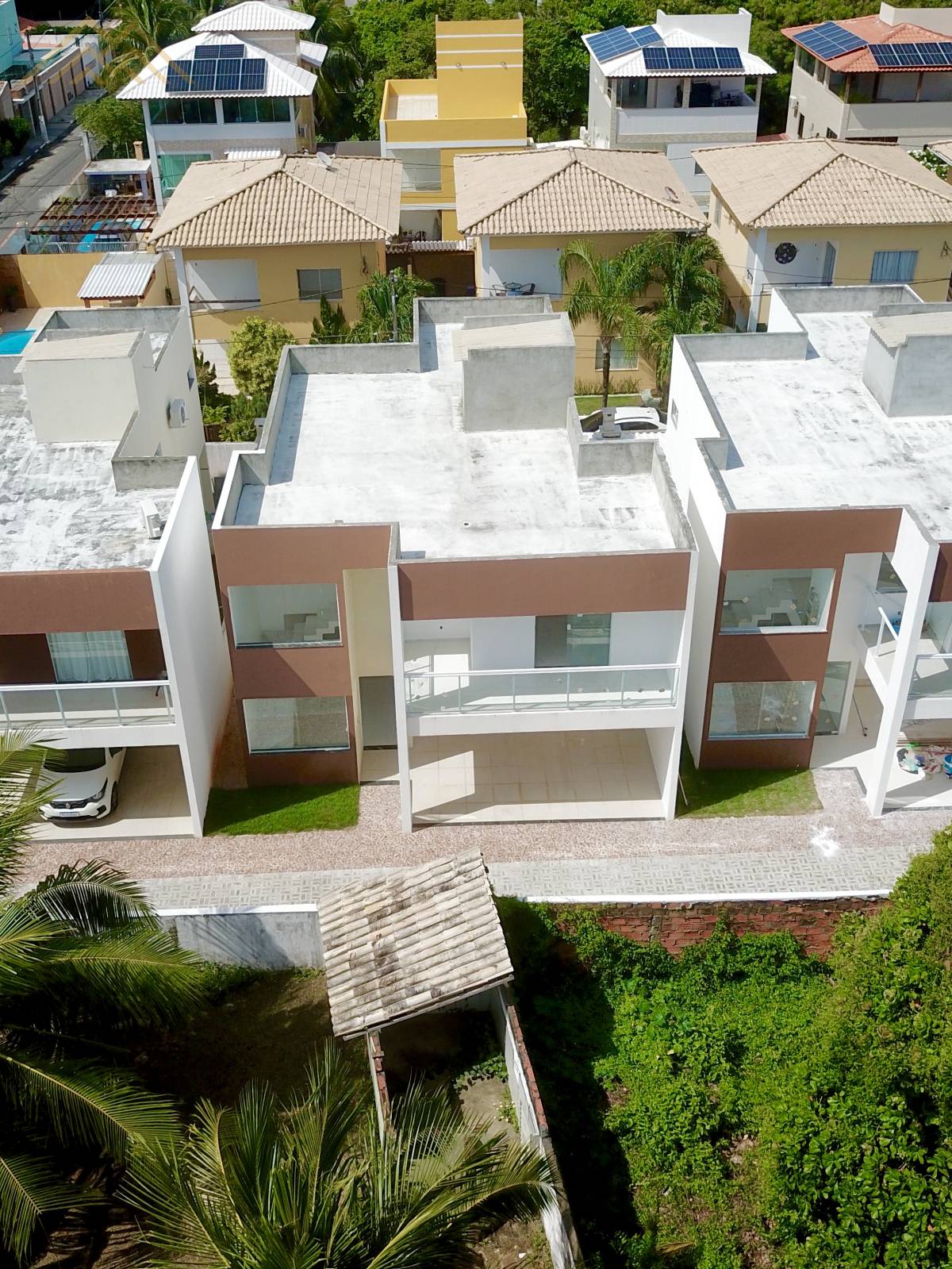 Casa à venda em Lauro de Freitas, Pitangueiras, com 4 quartos, 180m² - Henrique Aquino  IMÓVEIS DE QUALIDADE LTDA CRECI PJ 2675