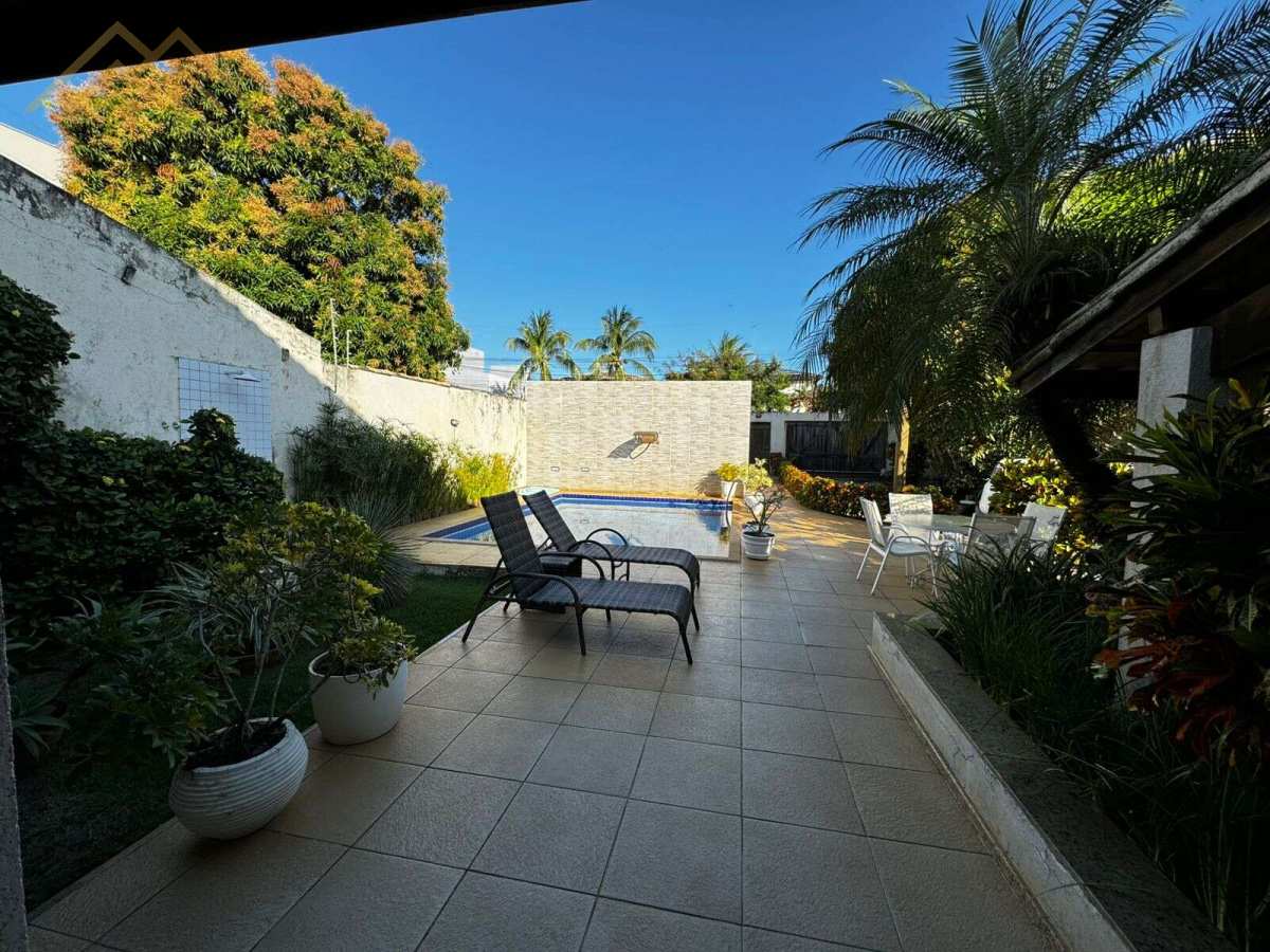 Casa à venda em Lauro de Freitas, Recreio Ipitanga, com 3 quartos, 250m² - Henrique Aquino  IMÓVEIS DE QUALIDADE LTDA CRECI PJ 2675