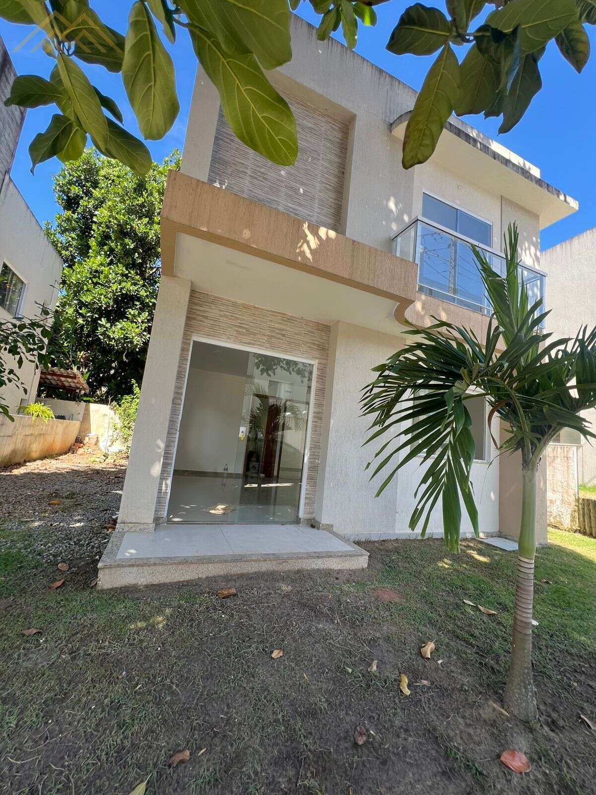 Casa à venda em Salvador, Itapuã, com 4 quartos, 110m² - Henrique Aquino  IMÓVEIS DE QUALIDADE LTDA CRECI PJ 2675