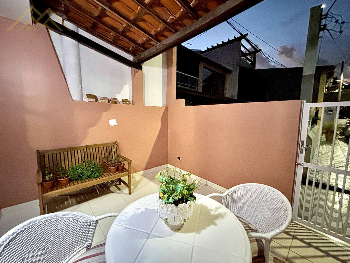 Casa à venda em Salvador, Stella Maris, com 2 quartos, 150m² - Henrique Aquino  IMÓVEIS DE QUALIDADE LTDA CRECI PJ 2675