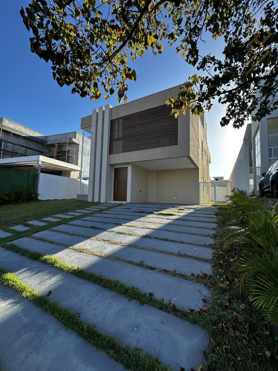 Casa com 4 quartos, 390m², à venda em Camaçari, Alphaville (Abrantes) - Henrique Aquino  IMÓVEIS DE QUALIDADE LTDA CRECI PJ 2675