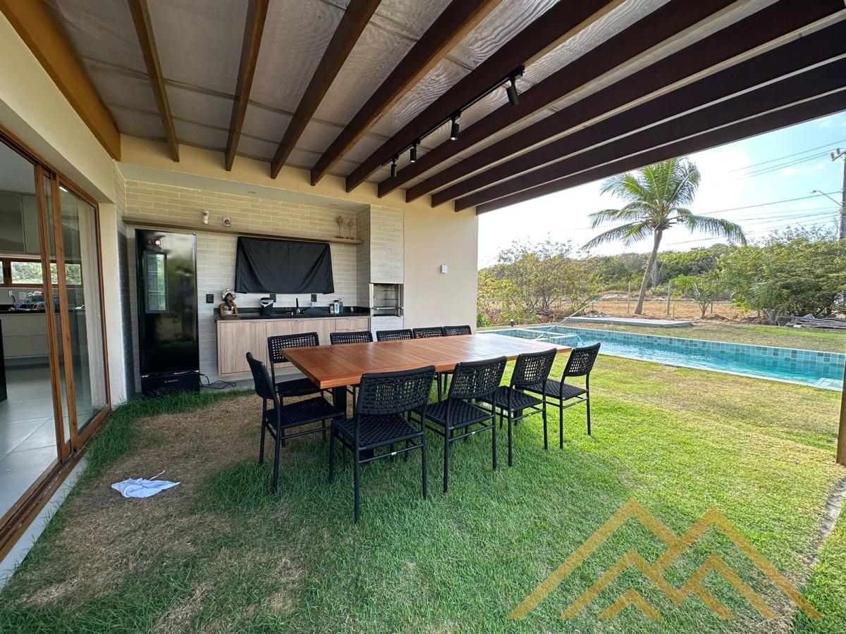 Casa com 4 quartos, 260m², à venda em Mata de São João, Imbassaí - Henrique Aquino  IMÓVEIS DE QUALIDADE LTDA CRECI PJ 2675