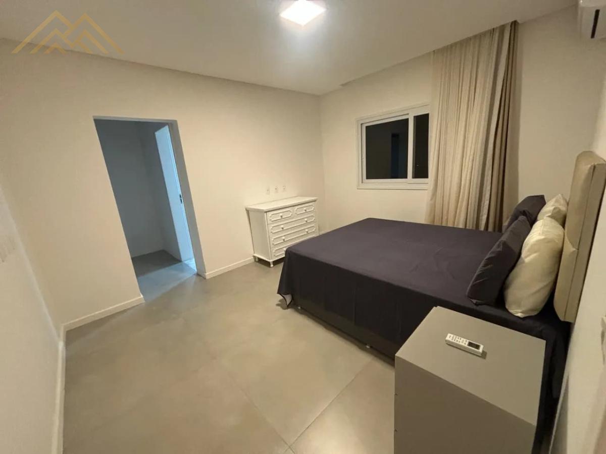 Casa com 4 quartos, 1000m², para locação em Camaçari, Parque Nascente do Rio Capivara - Henrique Aquino  IMÓVEIS DE QUALIDADE LTDA CRECI PJ 2675