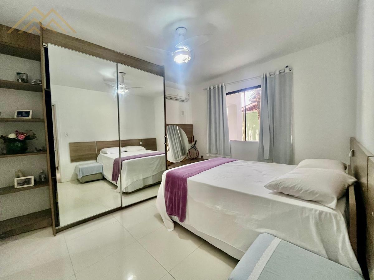 Casa em Camaçari, Boa União (Abrantes), com 5 quartos, 305m² - Henrique Aquino  IMÓVEIS DE QUALIDADE LTDA CRECI PJ 2675