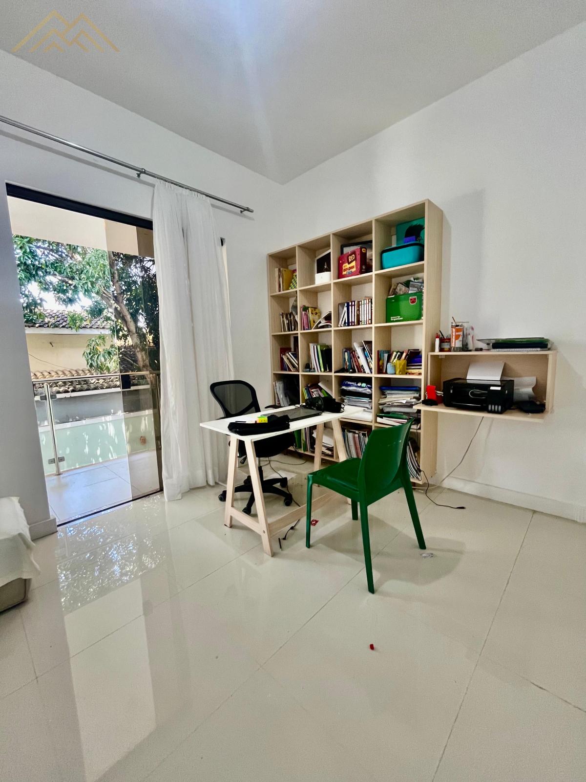 Casa em Camaçari, Boa União (Abrantes), com 5 quartos, 305m² - Henrique Aquino  IMÓVEIS DE QUALIDADE LTDA CRECI PJ 2675