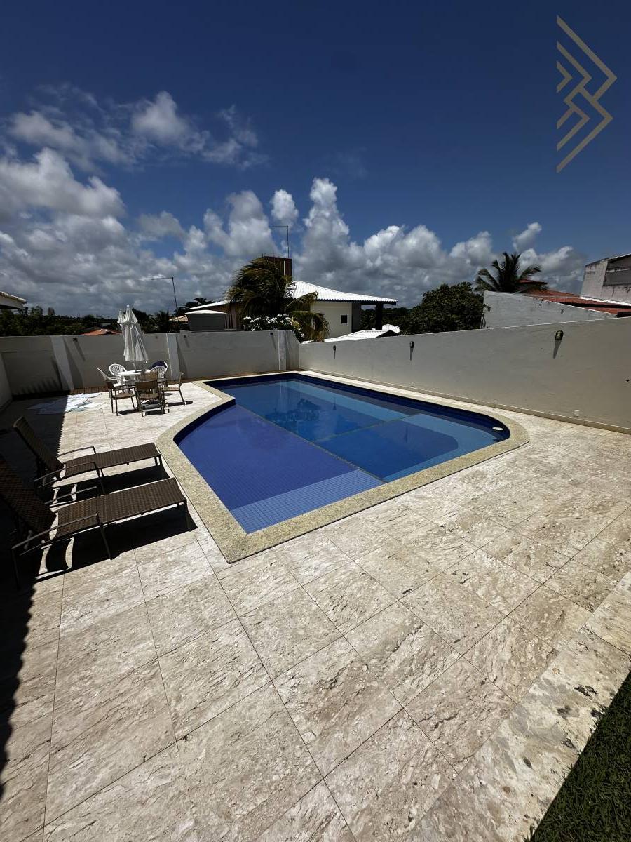 Casa à venda em Camaçari, Barra do Jacuípe, com 5 quartos, 350m² - Henrique Aquino  IMÓVEIS DE QUALIDADE LTDA CRECI PJ 2675