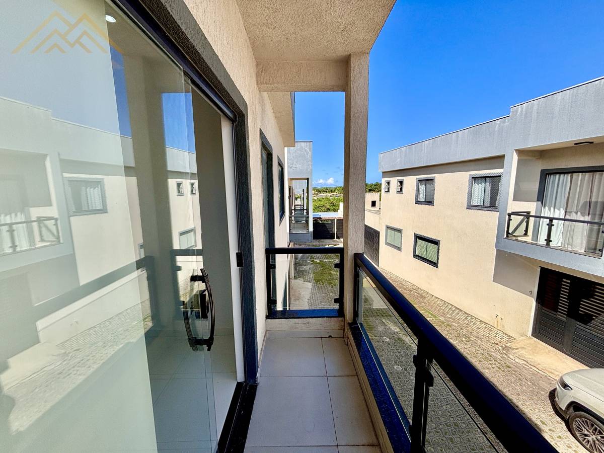 Casa de condomínio à venda em Lauro de Freitas, Buraquinho, com 3 quartos, 158m² - Henrique Aquino  IMÓVEIS DE QUALIDADE LTDA CRECI PJ 2675