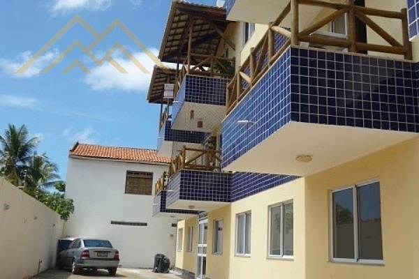 Casa de condomínio à venda em Lauro de Freitas, Ipitanga, com 2 quartos, 60m² - Henrique Aquino  IMÓVEIS DE QUALIDADE LTDA CRECI PJ 2675