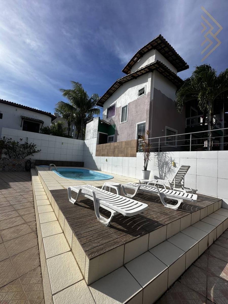 Casa de condomínio à venda em Lauro de Freitas, Ipitanga, com 3 quartos, 135m² - Henrique Aquino  IMÓVEIS DE QUALIDADE LTDA CRECI PJ 2675