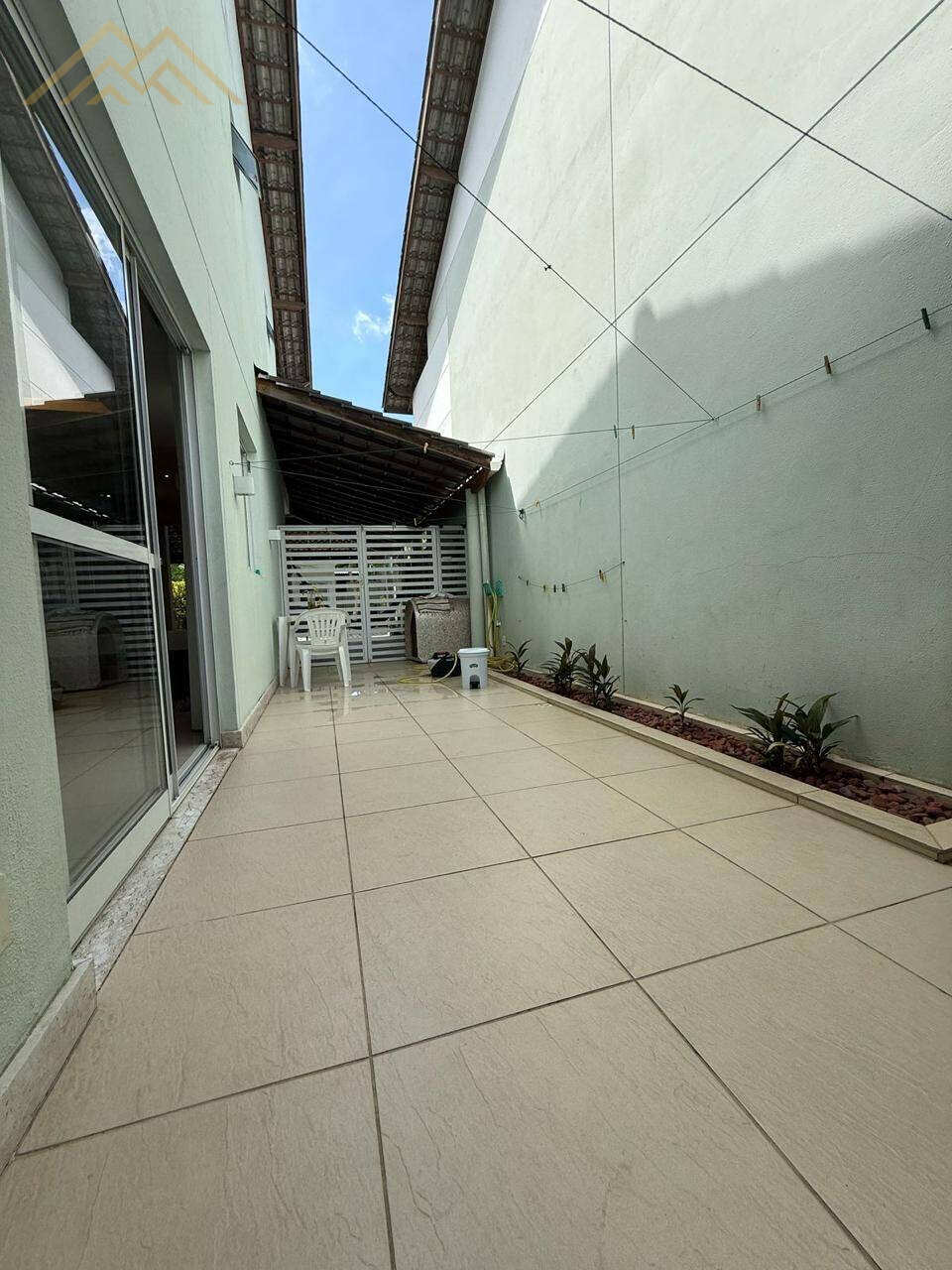 Casa de condomínio à venda em Salvador, Stella Maris, com 3 quartos, 192m² - Henrique Aquino  IMÓVEIS DE QUALIDADE LTDA CRECI PJ 2675