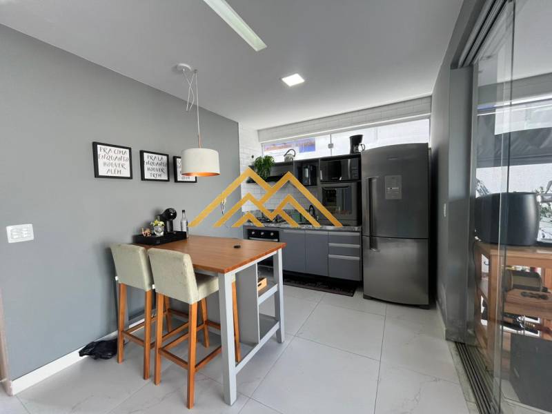 Casa de condomínio com 4 quartos, 250m², à venda em Lauro de Freitas, Caji - Henrique Aquino  IMÓVEIS DE QUALIDADE LTDA CRECI PJ 2675