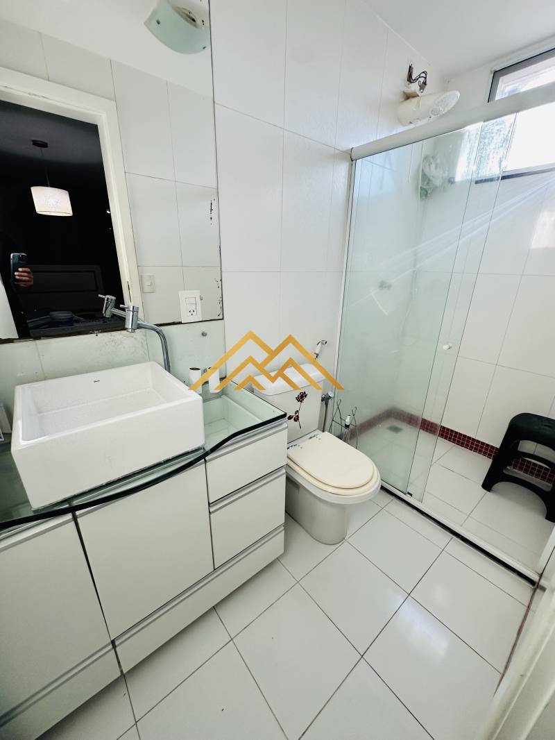 Casa de condomínio com 4 quartos, 537m², à venda em Camaçari, Vila de Abrantes (Abrantes) - Henrique Aquino  IMÓVEIS DE QUALIDADE LTDA CRECI PJ 2675