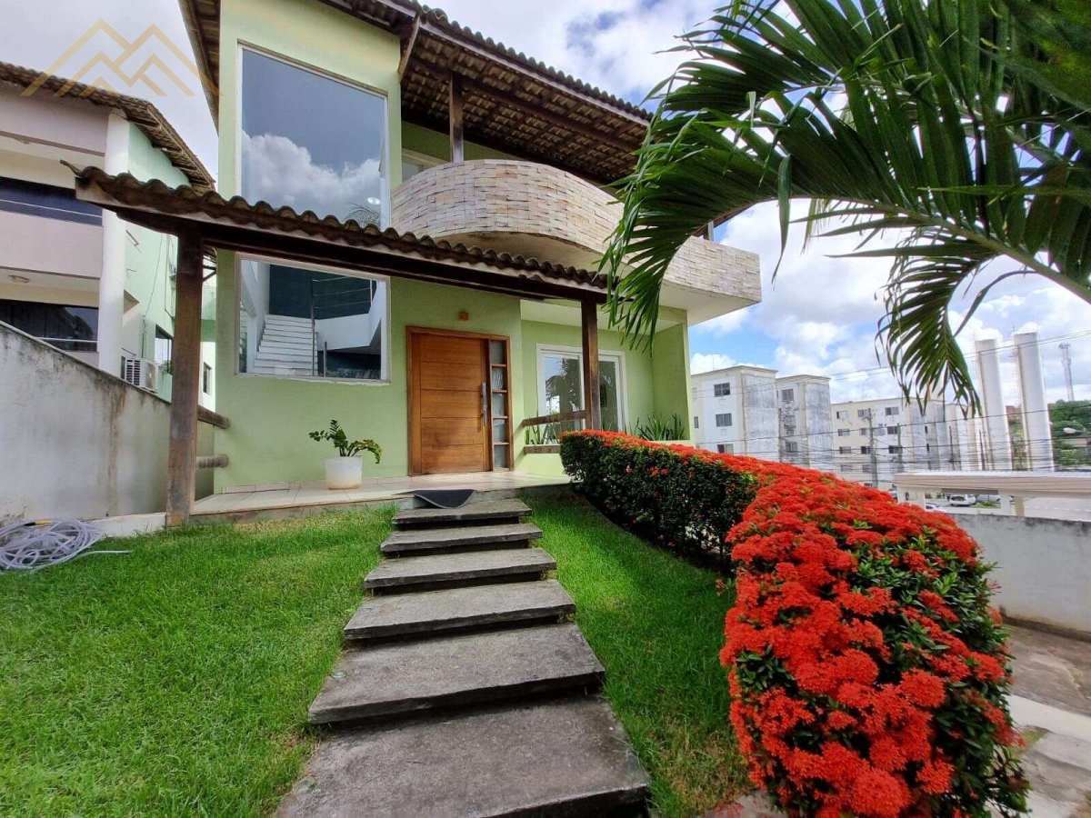 Casa à venda em Lauro de Freitas, Recreio Ipitanga, com 3 quartos, 331m² - Henrique Aquino  IMÓVEIS DE QUALIDADE LTDA CRECI PJ 2675