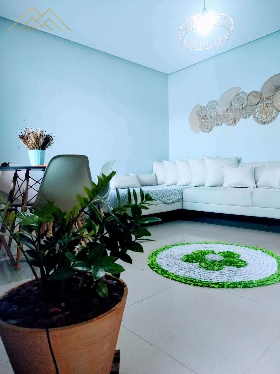 Casa para alugar em Lauro de Freitas, Vila Praiana, com 3 quartos, 200m² - Henrique Aquino  IMÓVEIS DE QUALIDADE LTDA CRECI PJ 2675