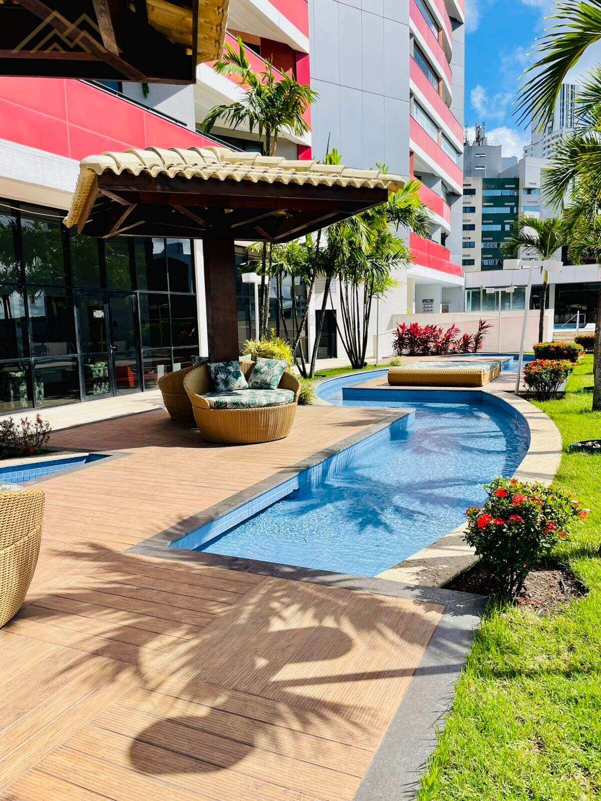 Loft à venda em Salvador, Caminho das Árvores, com 1 quarto, 92,26m² - Henrique Aquino  IMÓVEIS DE QUALIDADE LTDA CRECI PJ 2675